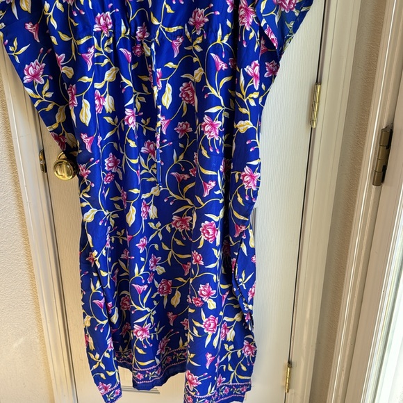 NWT ANA & ROSE BLUE/PINK/YELLOW FLORAL CAFTAN ONE SIZE - Picture 3 of 7